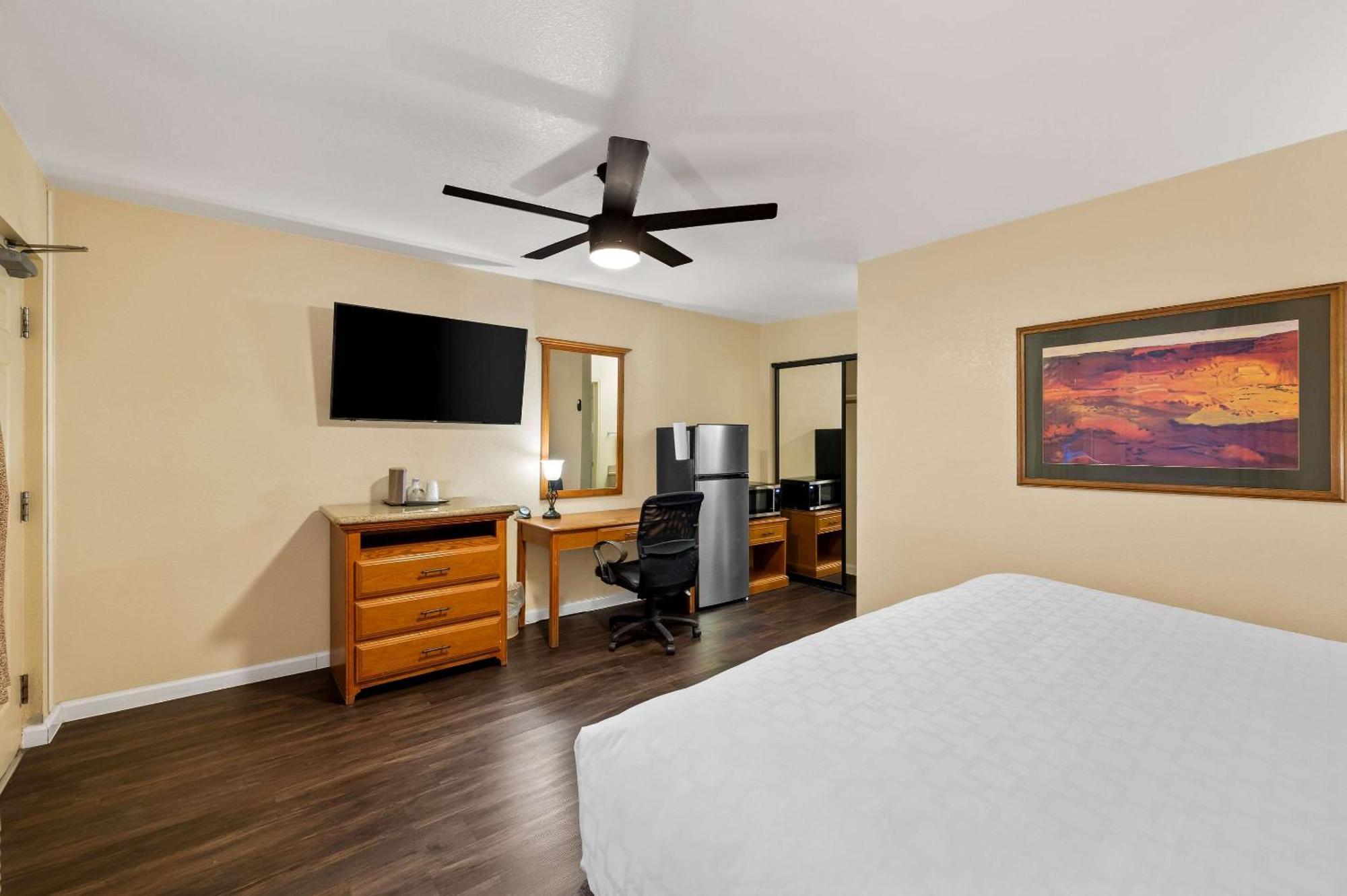 Clarion Inn Sierra Vista Bagian luar foto