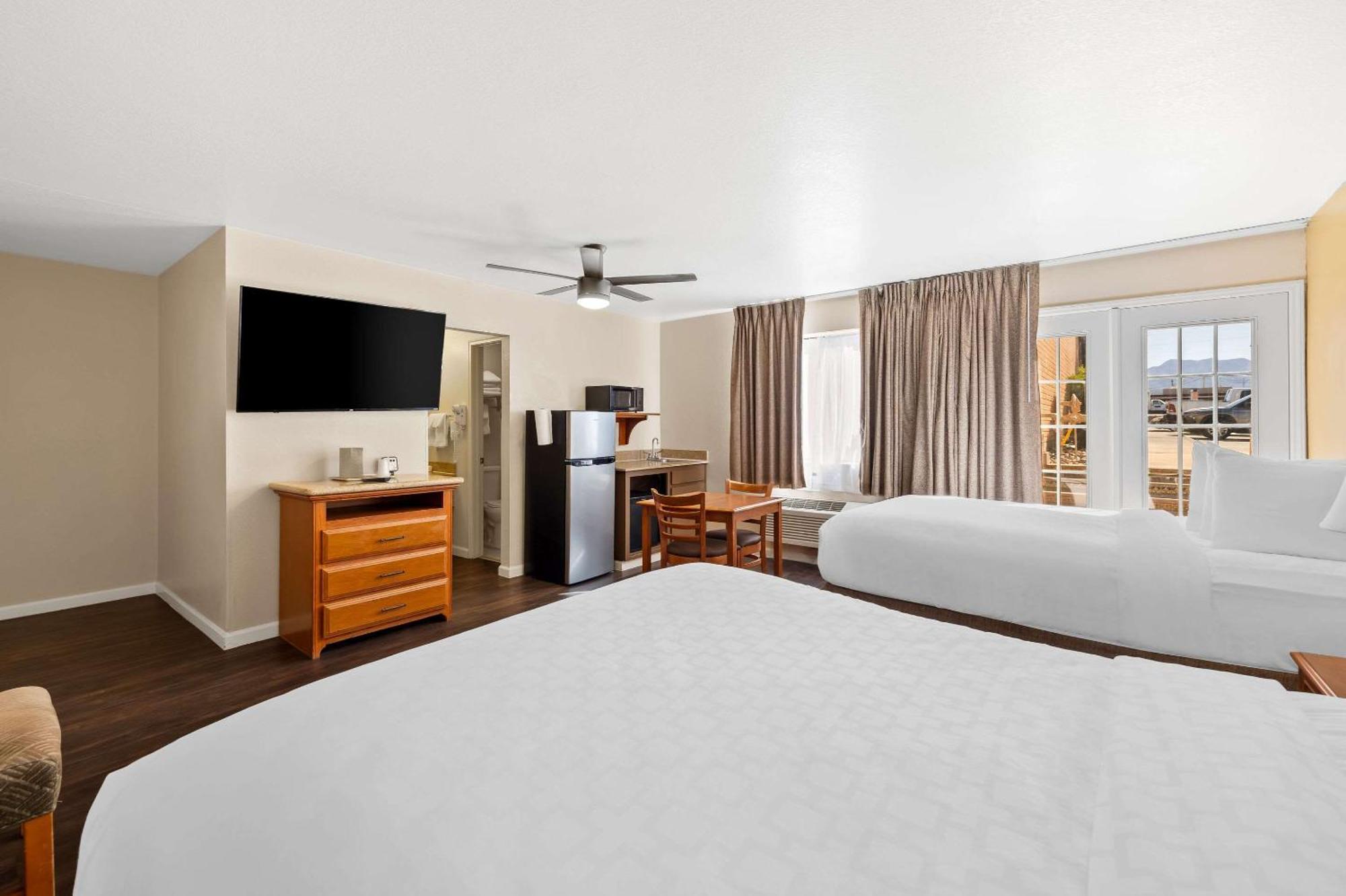Clarion Inn Sierra Vista Bagian luar foto