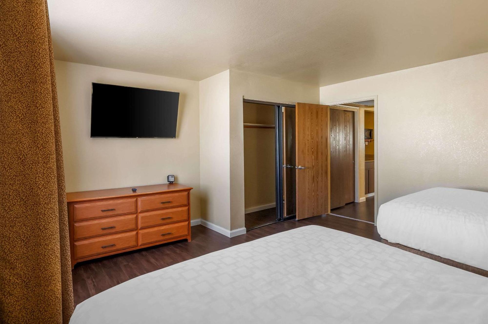 Clarion Inn Sierra Vista Bagian luar foto