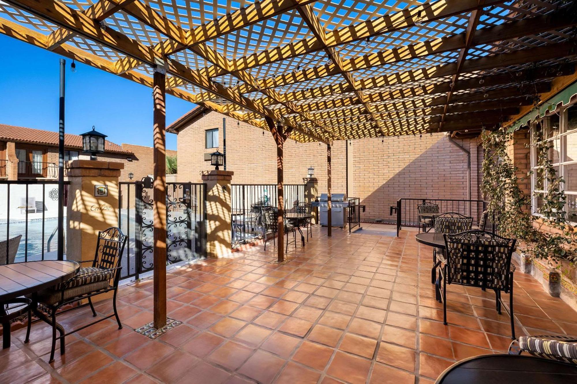 Clarion Inn Sierra Vista Bagian luar foto